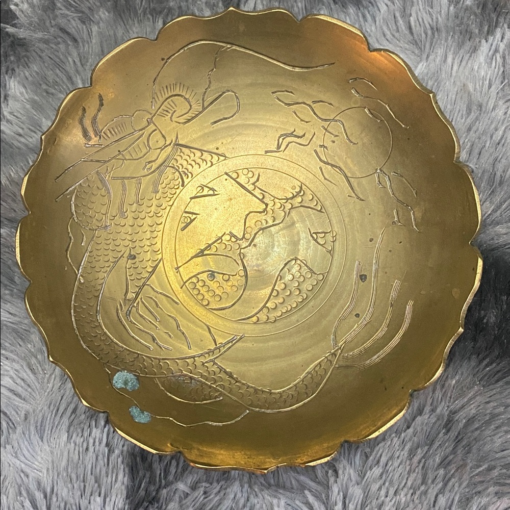 Gold Decorative Brass Plate - Picture 11 of 16